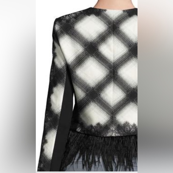 BCBG Quincy Ostrich Feather Trim Lace Detail Black White Crop Blazer Jacket 🖤 - Picture 7 of 16